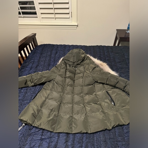 Mackage Jacket - Picture 4 of 6